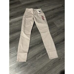Signature By Levi Strauss Gold Pull On Skinny W 26 L 32 Totally Shaping Jeans.